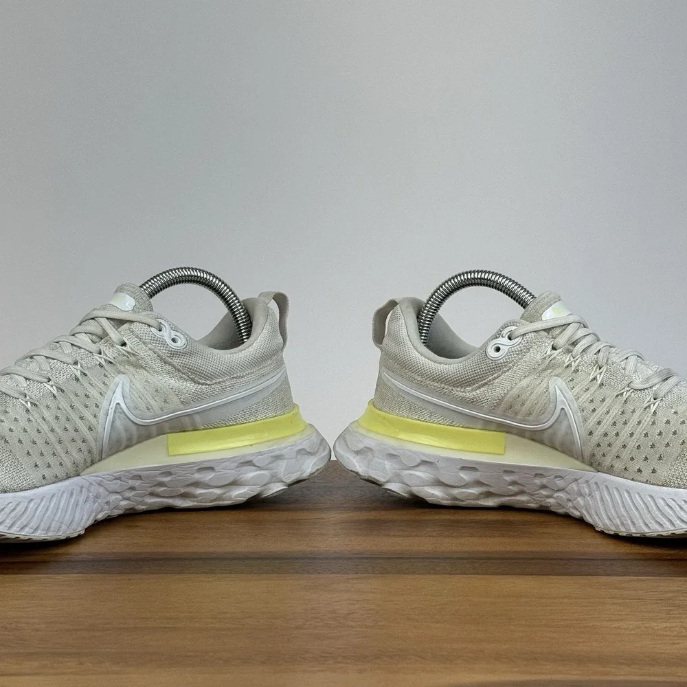 Womens Nike React Infinity Run Flyknit 2 White Light Citron Running Shoes Size 9